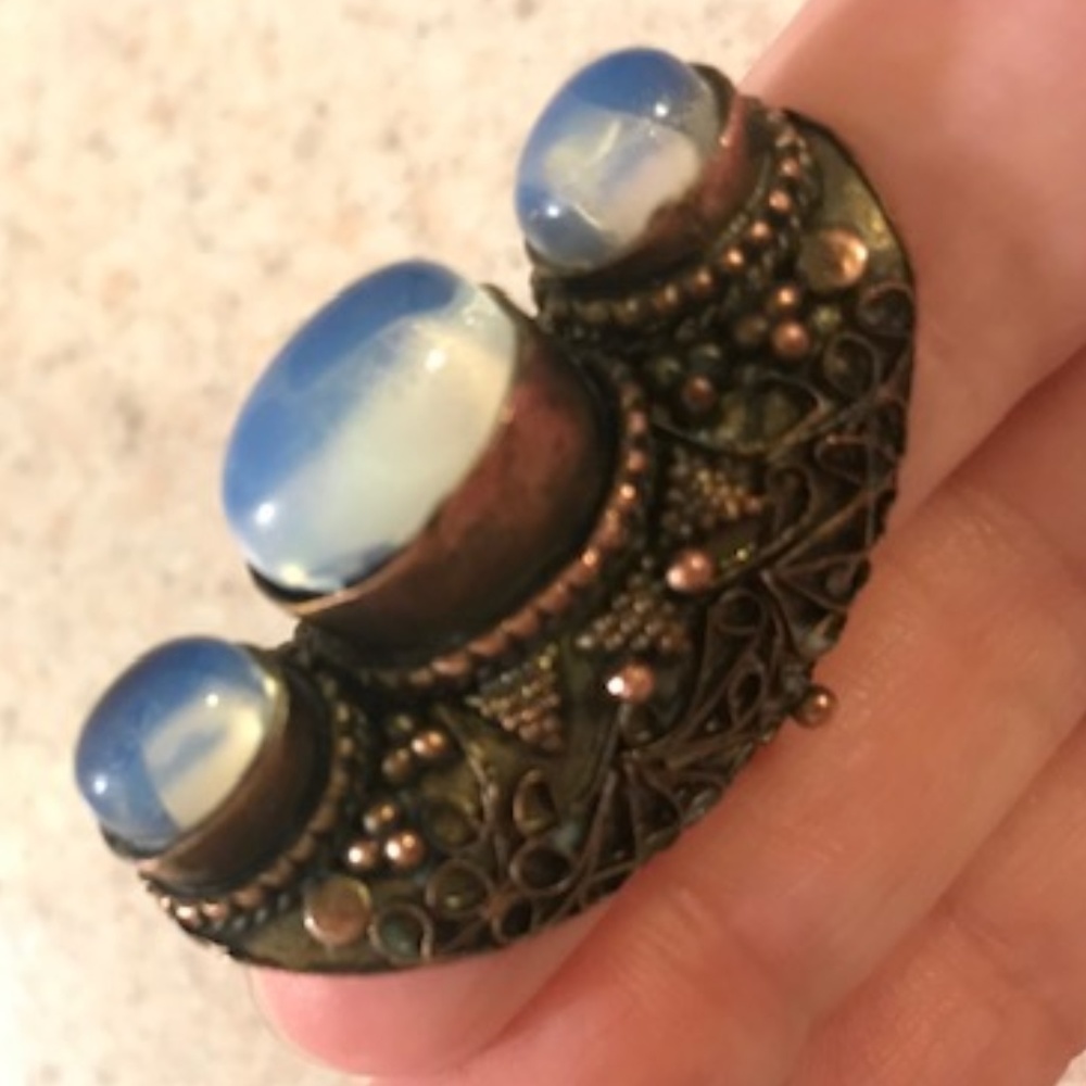 Steampunk vintage style ring